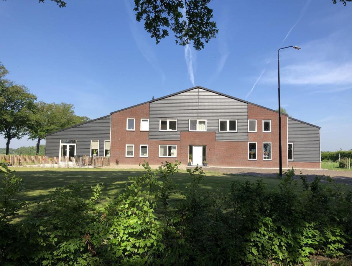 Mysa Bed and Breakfast Deurne Eksteriør billede